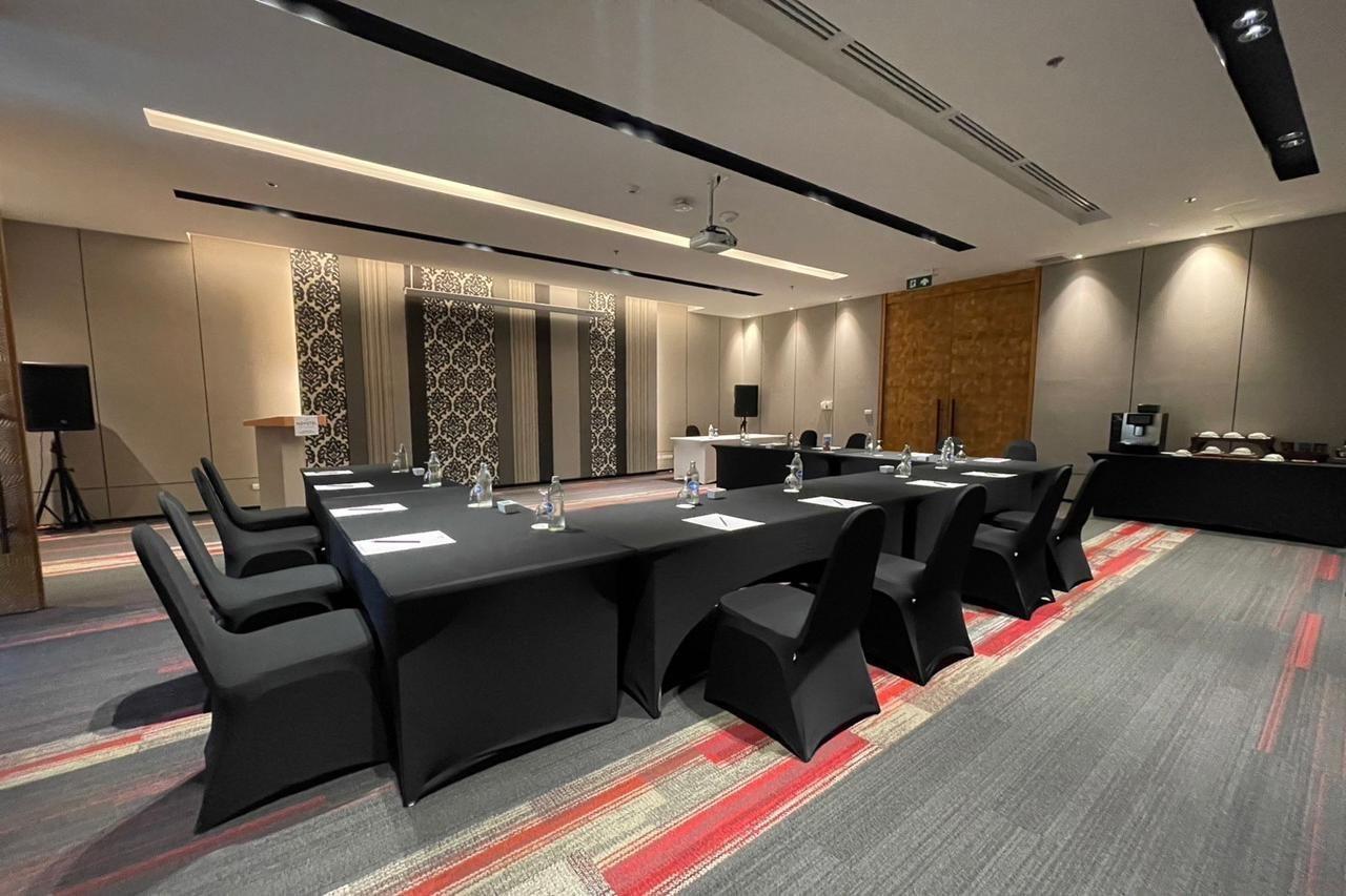 Novotel Chiangmai Nimman Journeyhub Чиангмай Экстерьер фото